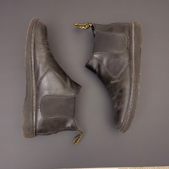 Vintage Dr. Marten’s Conrad Chelsea Boots - Picture 3 of 9